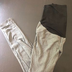 Maternity leggings